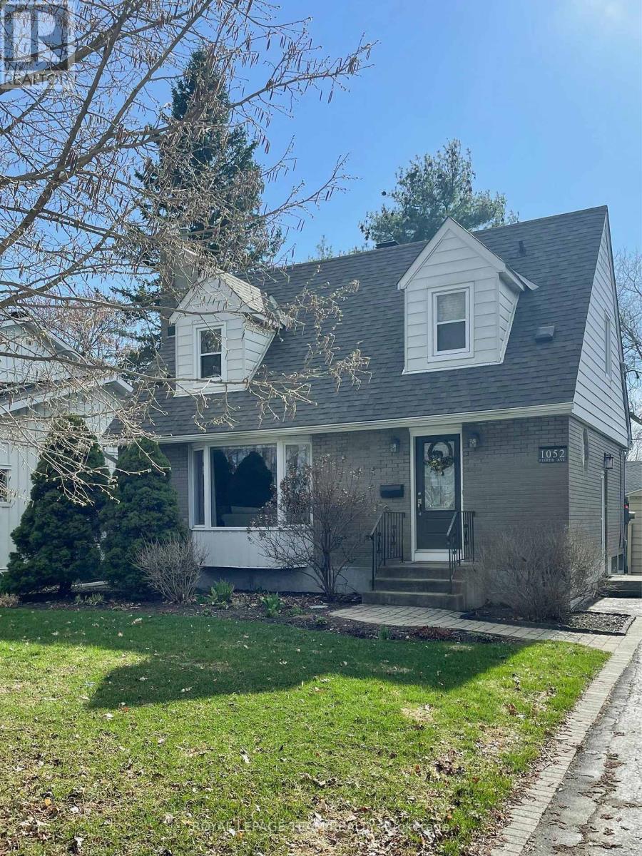 1052 FISHER AVENUE, Ottawa, Ontario