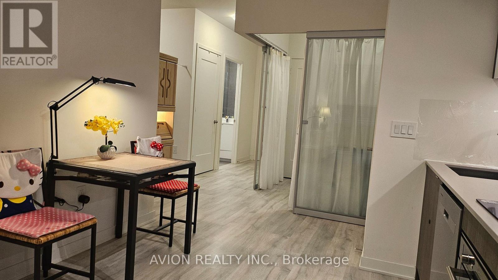 205 - 60 Princess Street, Toronto, Ontario  M5A 2C7 - Photo 2 - C12654476