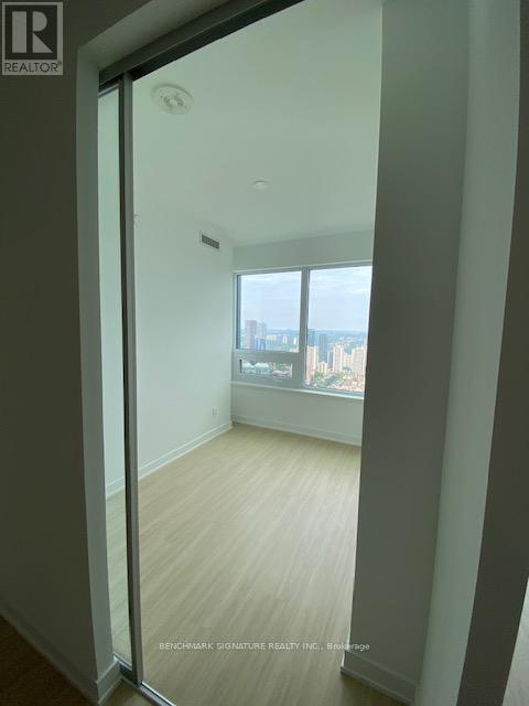 5708 - 8 Wellesley Street W, Toronto, Ontario  M4Y 0J5 - Photo 13 - C12654478