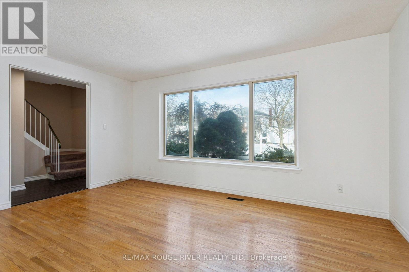 79 Gorsey Square, Toronto, Ontario  M1B 1A6 - Photo 5 - E12654514