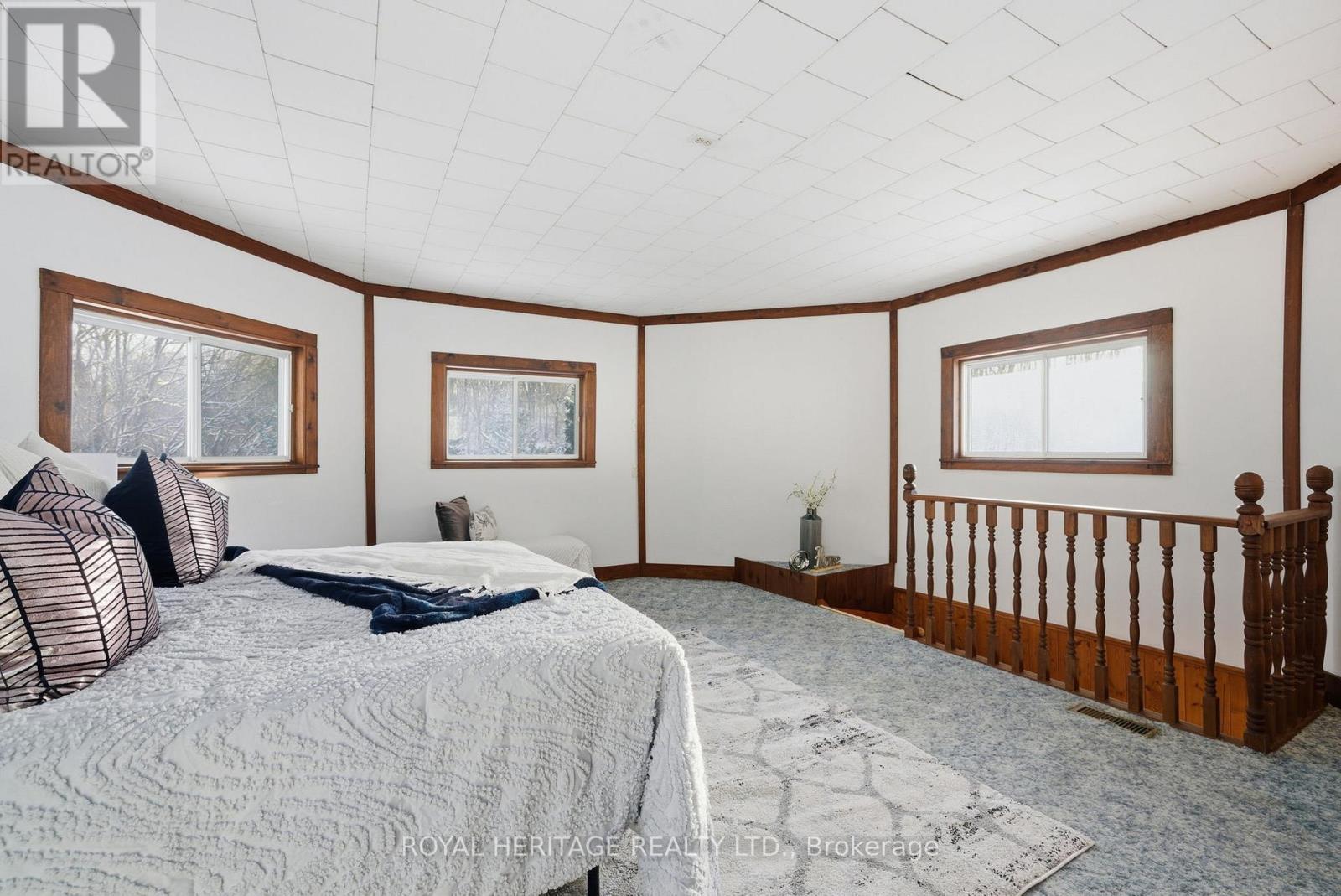 1385 Raglan Road E, Oshawa, Ontario  L1H 0N2 - Photo 14 - E12654516