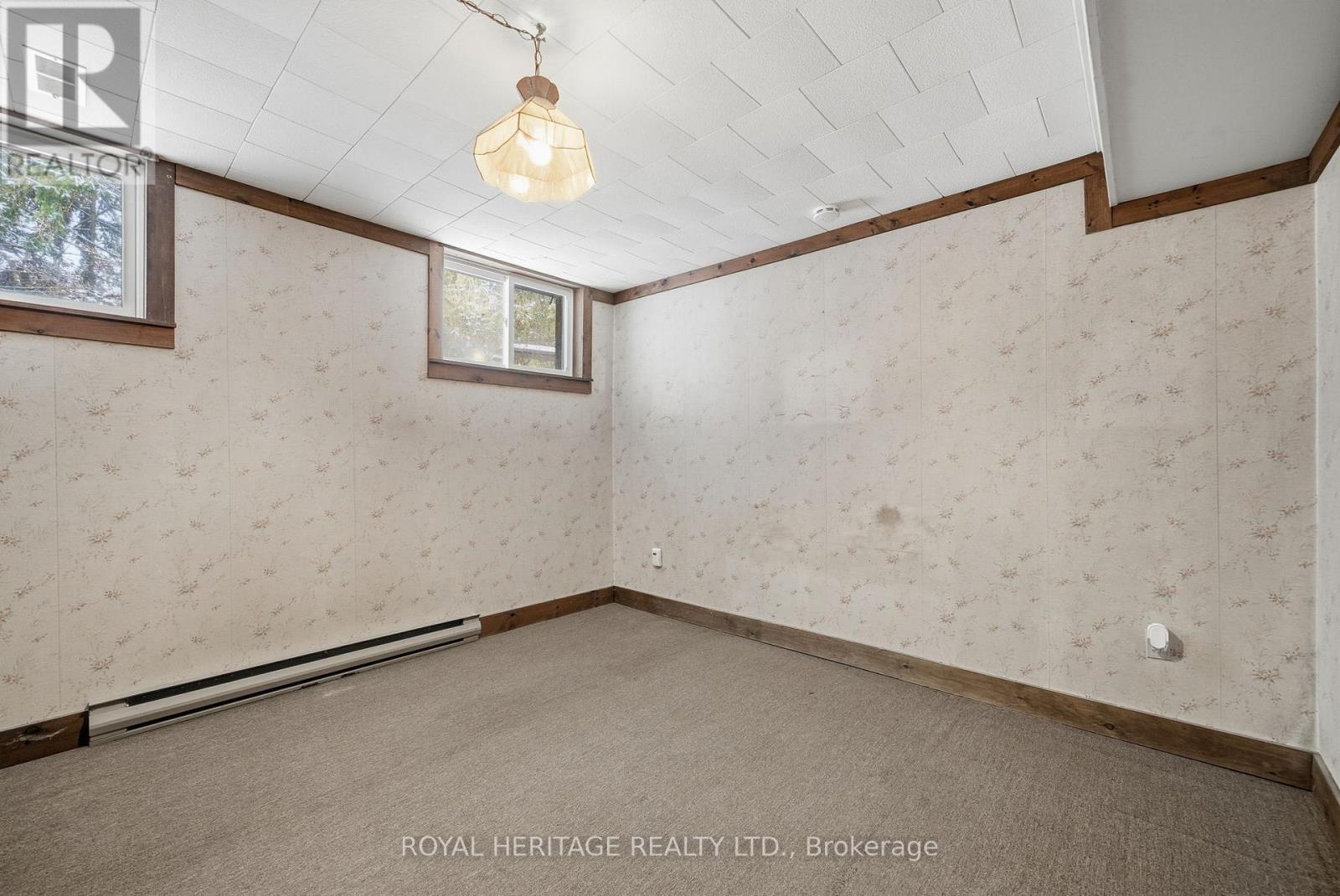 1385 Raglan Road E, Oshawa, Ontario  L1H 0N2 - Photo 21 - E12654516