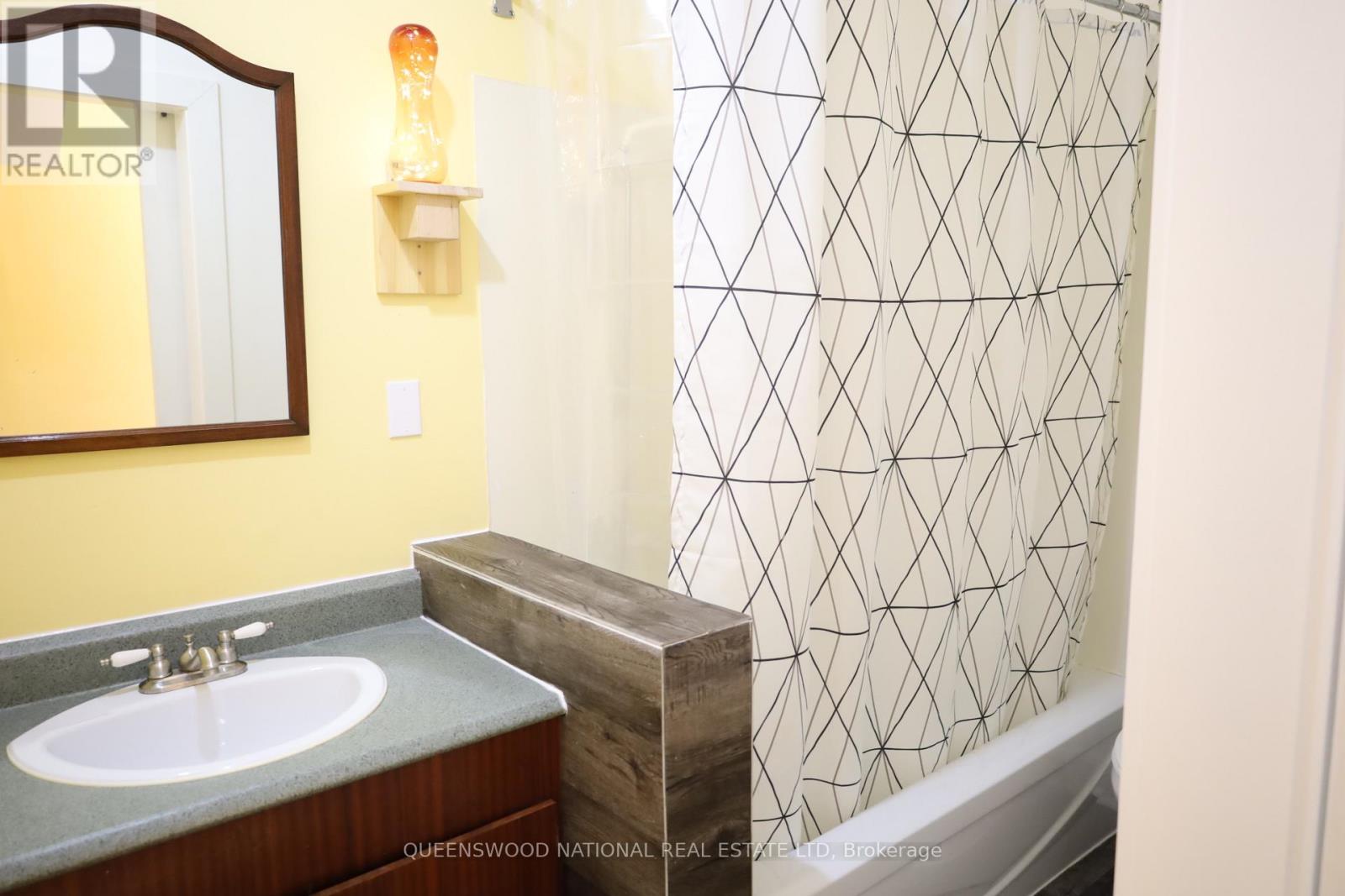 65 Wilno Street, Madawaska Valley, Ontario  K0J 1B0 - Photo 30 - X12654518