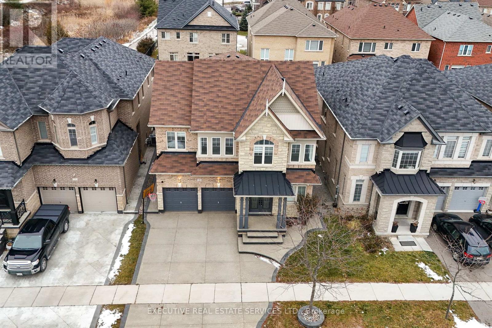 79 Elderslie Crescent E, Vaughan, Ontario  L4H 4L4 - Photo 4 - N12654494