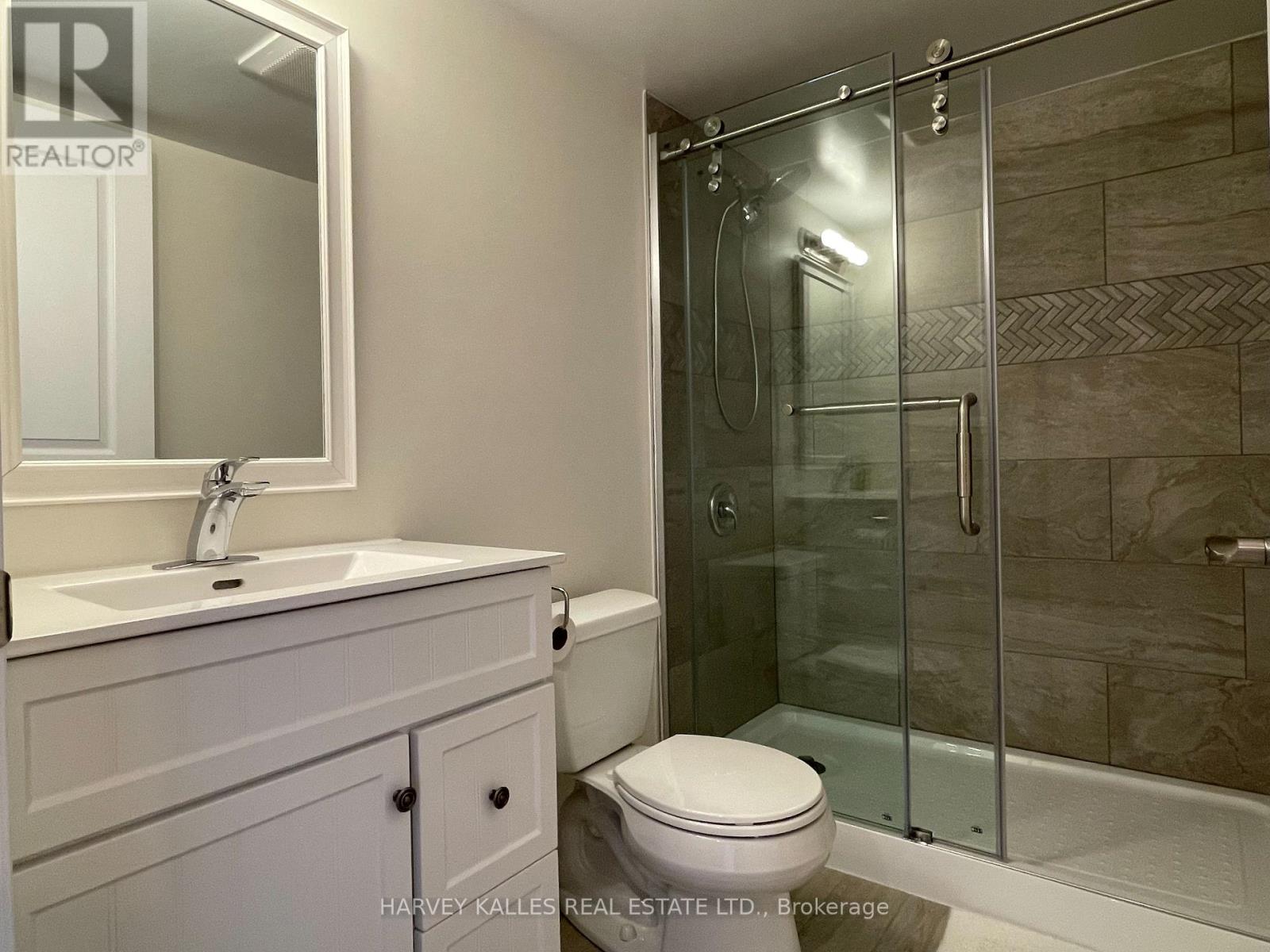 1704 - 2545 Erin Centre Boulevard, Mississauga, Ontario  L5M 6Z9 - Photo 22 - W12654480