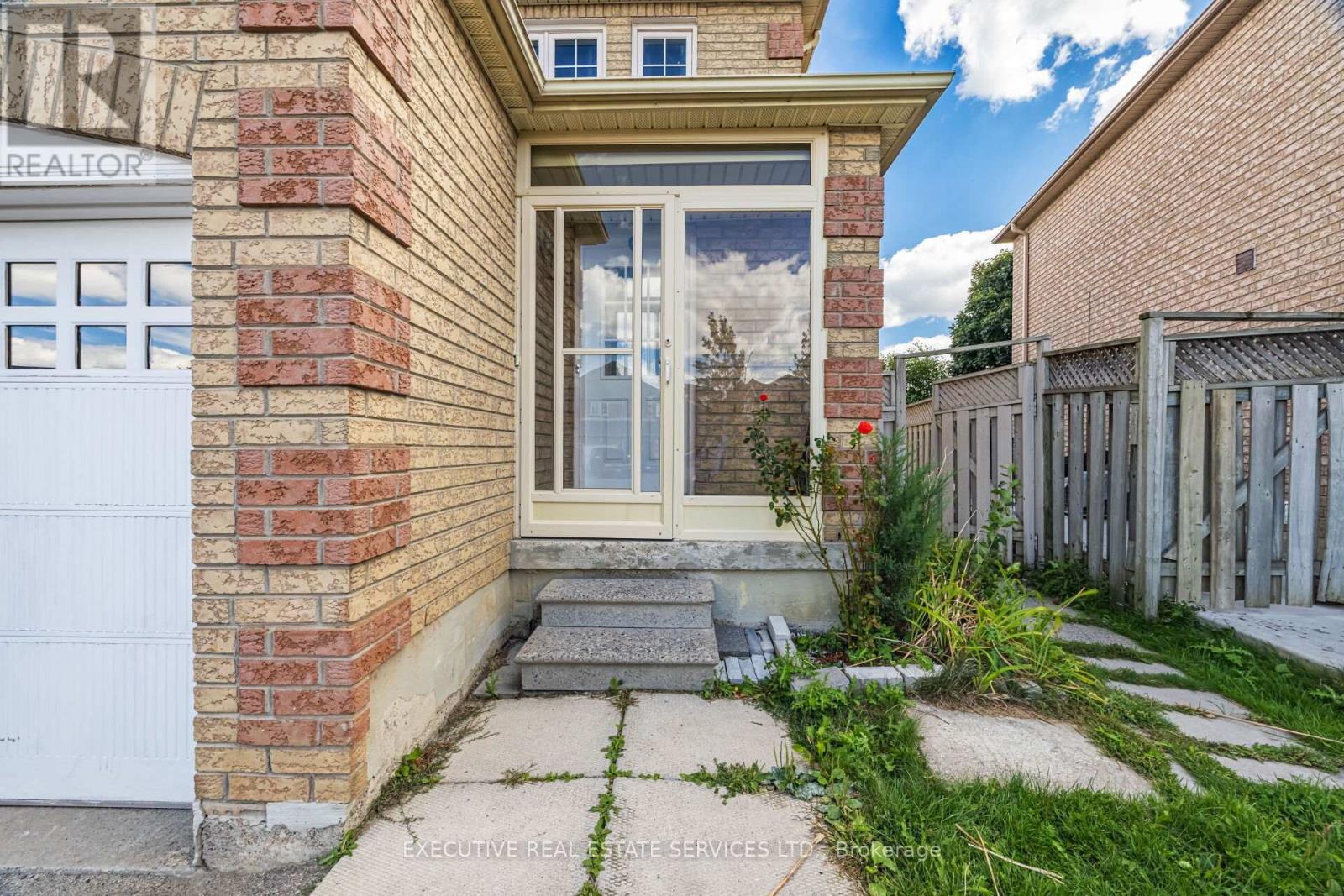 39 Caruso Drive, Brampton, Ontario  L6Y 5B2 - Photo 11 - W12654498