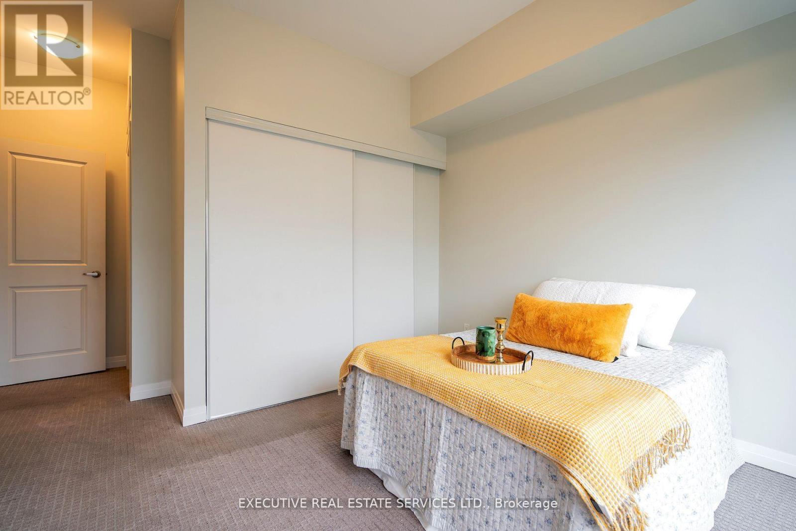 226 - 1145 Journeyman Lane, Mississauga, Ontario  L5J 0B5 - Photo 6 - W12654500