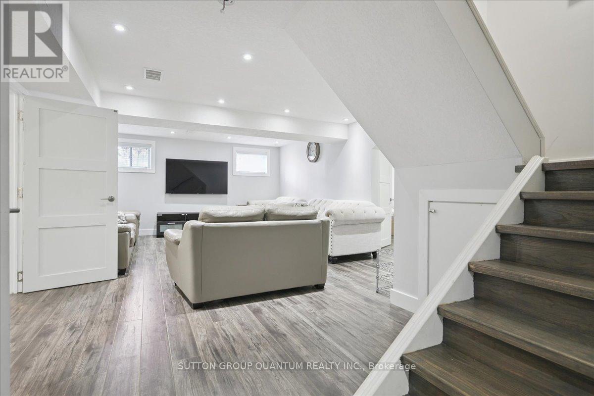 629 Burning Bush Road, Waterloo, Ontario  N2V 2C4 - Photo 30 - X12654502