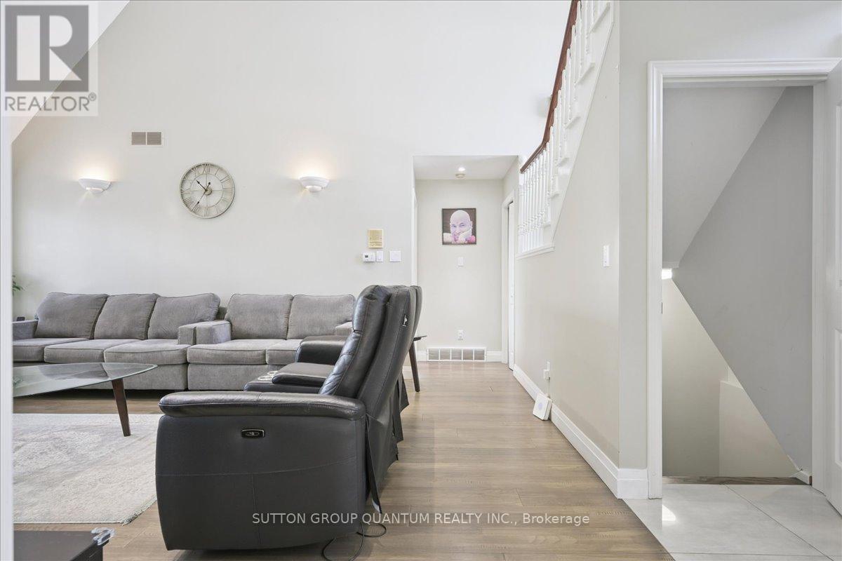 629 Burning Bush Road, Waterloo, Ontario  N2V 2C4 - Photo 9 - X12654502