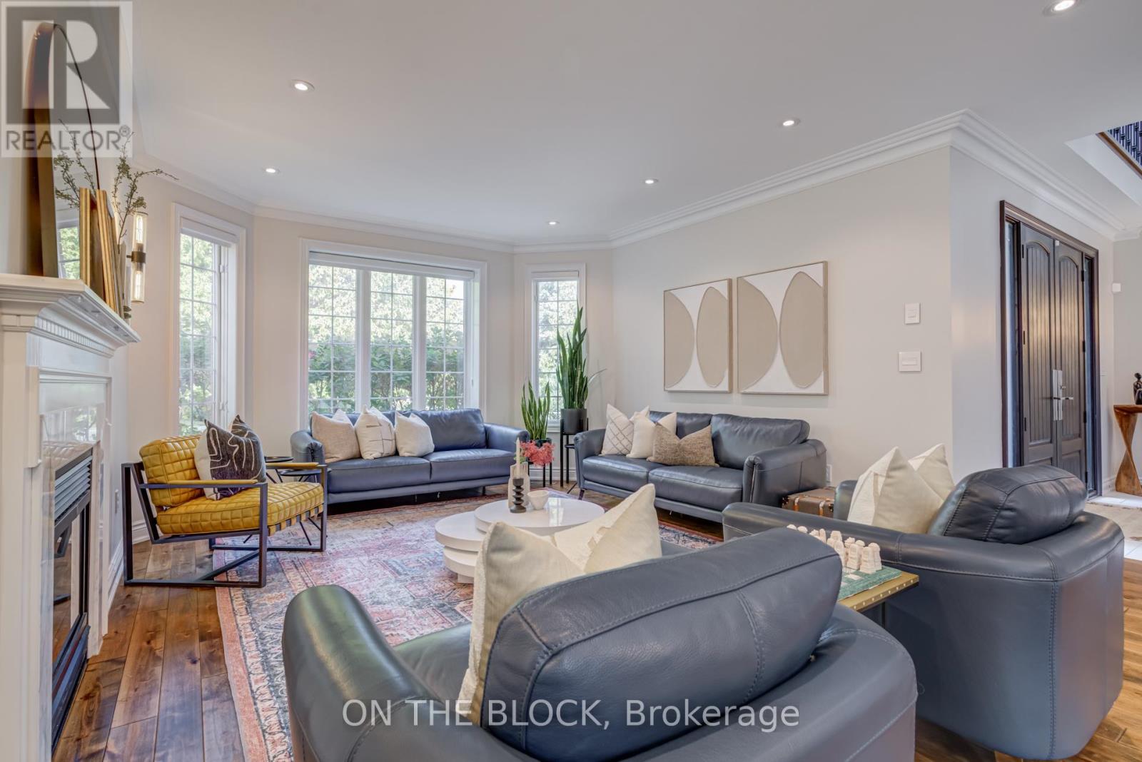 2212 Oneida Court, Mississauga, Ontario  L5C 4G5 - Photo 18 - W12654522