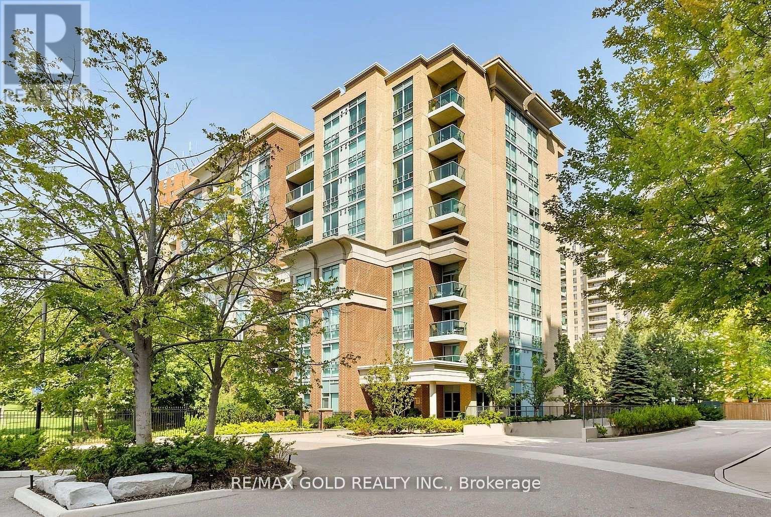 211 - 17 Michael Power Place, Toronto, Ontario  M9A 5G5 - Photo 2 - W12654526