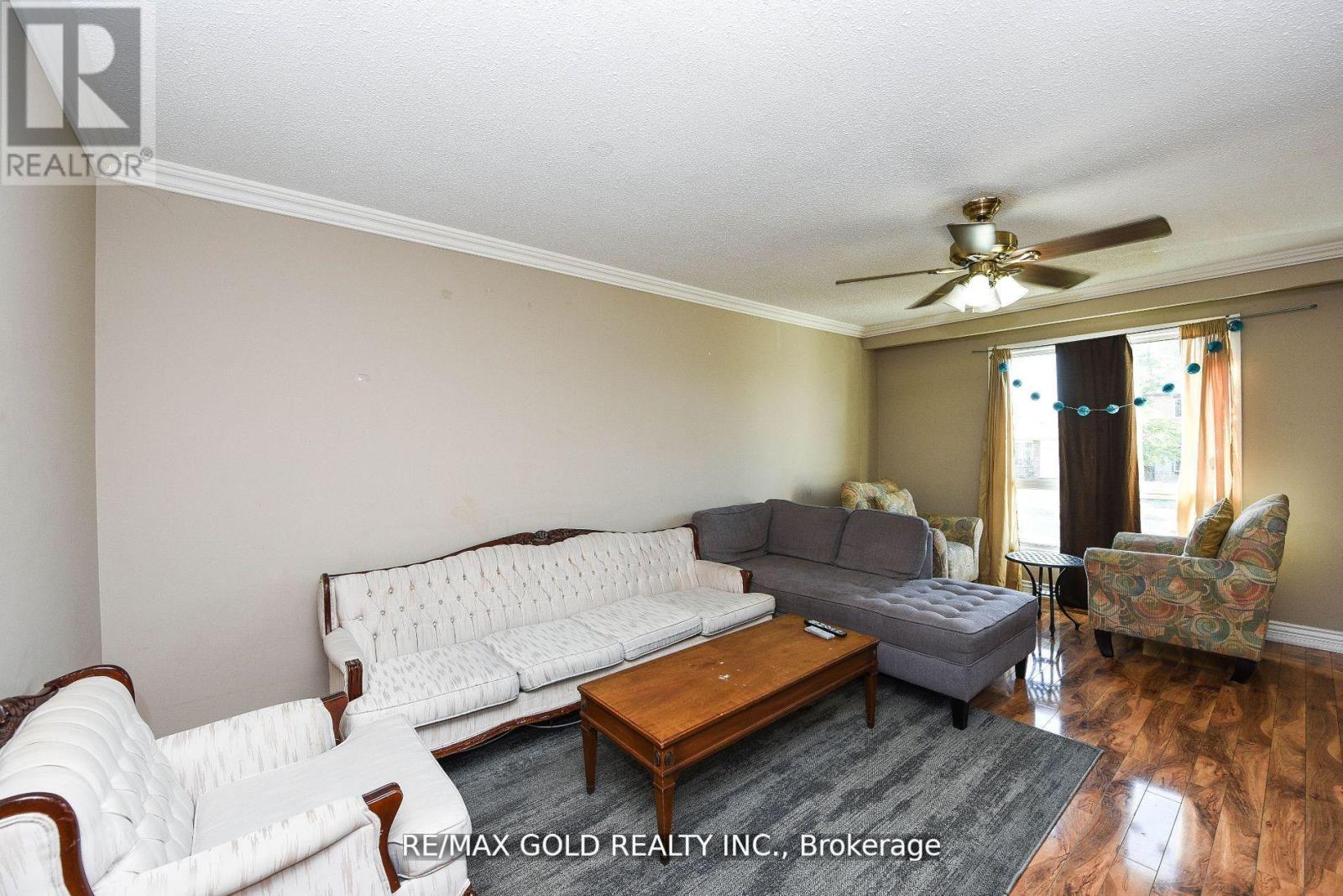 3630 Brandon Gate Drive, Mississauga, Ontario  L4T 3E5 - Photo 9 - W12654528