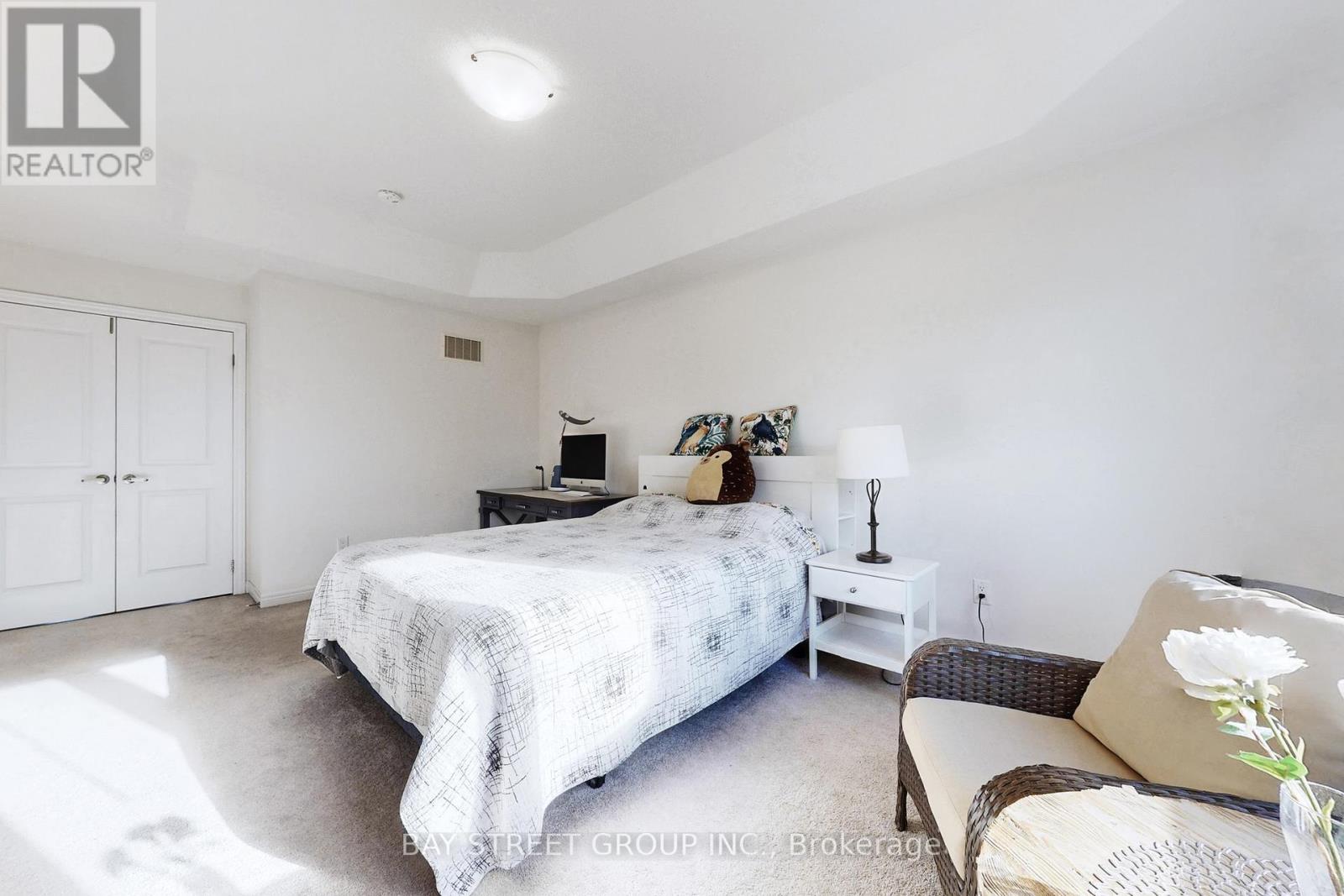 7 Paper Mills Crescent, Richmond Hill, Ontario  L4E 0V5 - Photo 20 - N12654534