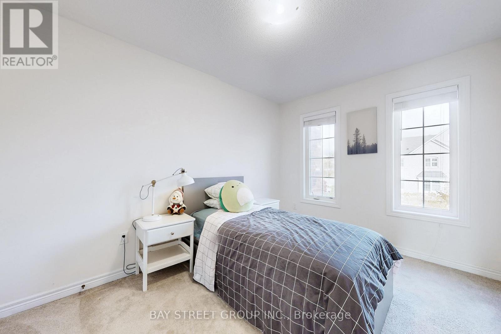 7 Paper Mills Crescent, Richmond Hill, Ontario  L4E 0V5 - Photo 25 - N12654534