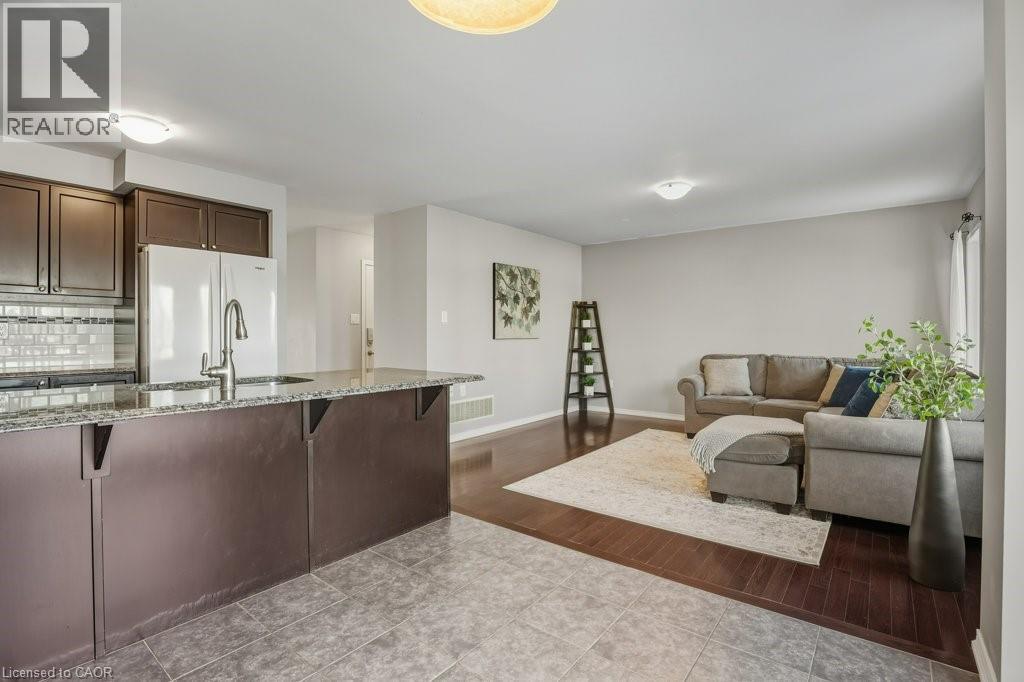 286 Apple Hill Crescent, Kitchener, Ontario  N2R 0E5 - Photo 10 - 40795380