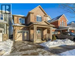 286 APPLE HILL Crescent, Kitchener, Ontario