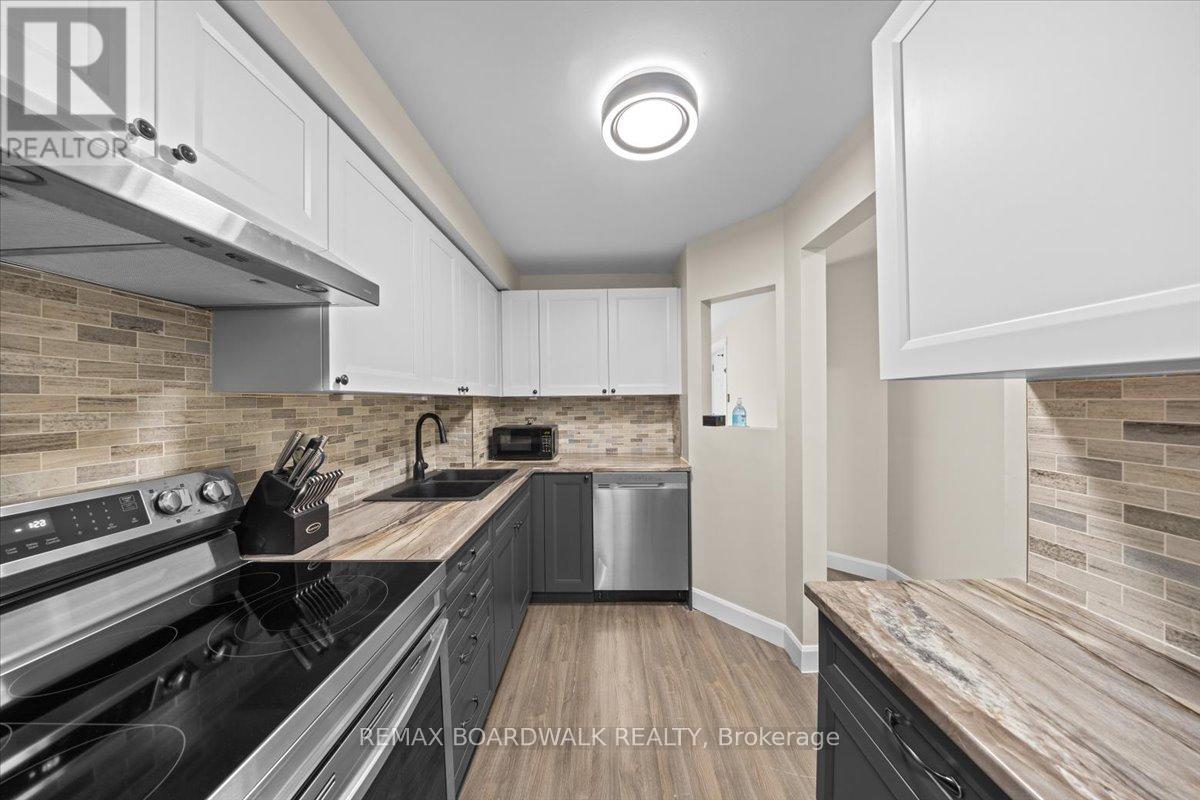 A - 6643 Bilberry Drive, Ottawa, Ontario  K1C 4N5 - Photo 5 - X12654546