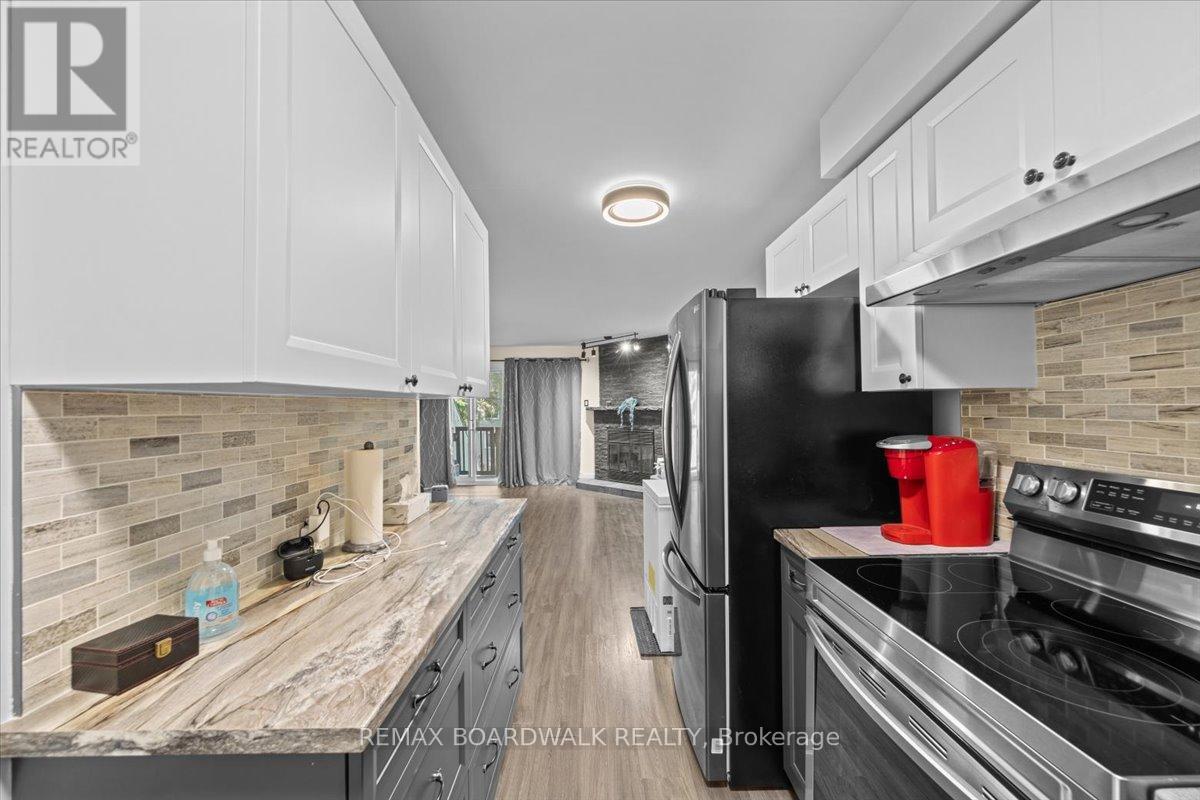 A - 6643 Bilberry Drive, Ottawa, Ontario  K1C 4N5 - Photo 8 - X12654546