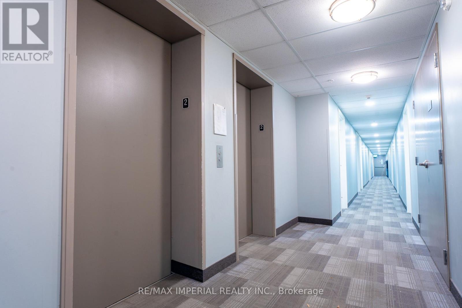 210 - 308 Lester Street, Waterloo, Ontario  N2L 0H9 - Photo 6 - X12654542