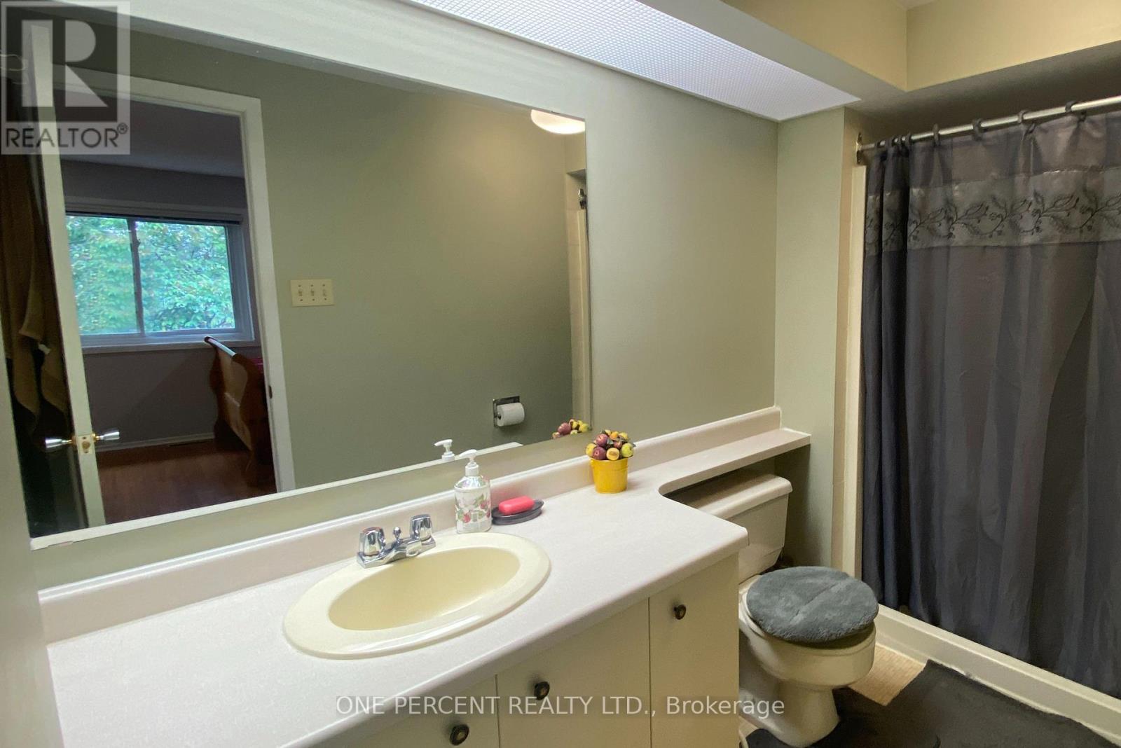 292 Temby Private, Ottawa, Ontario  K1T 2W2 - Photo 19 - X12654558