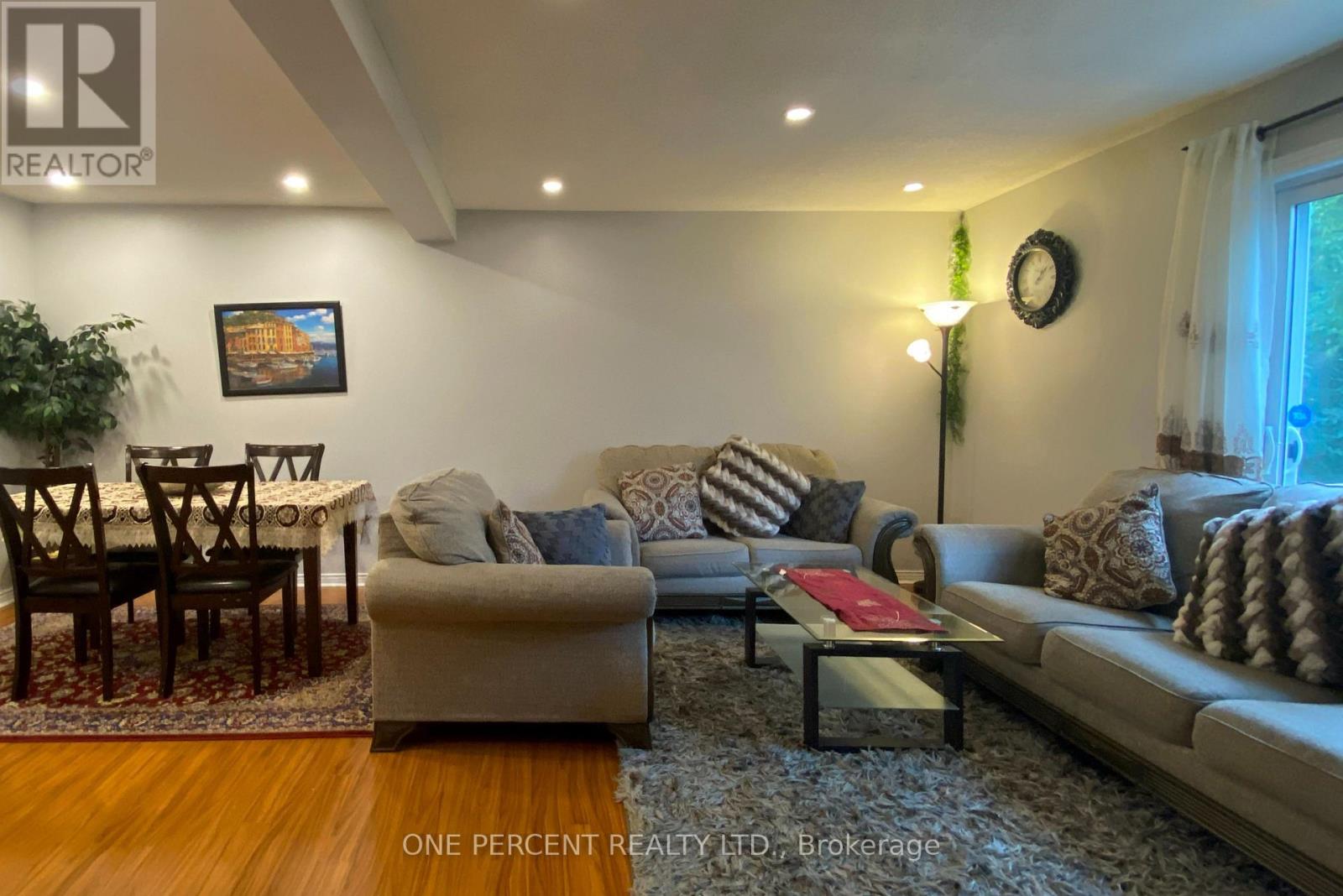 292 Temby Private, Ottawa, Ontario  K1T 2W2 - Photo 9 - X12654558