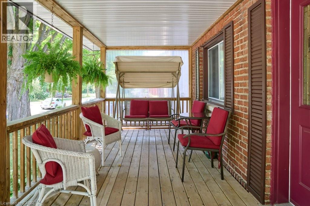 120 Wood Street, Kitchener, Ontario  N2G 2H8 - Photo 3 - 40795396