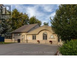 437 BLEECKER AVENUE, Belleville, Ontario