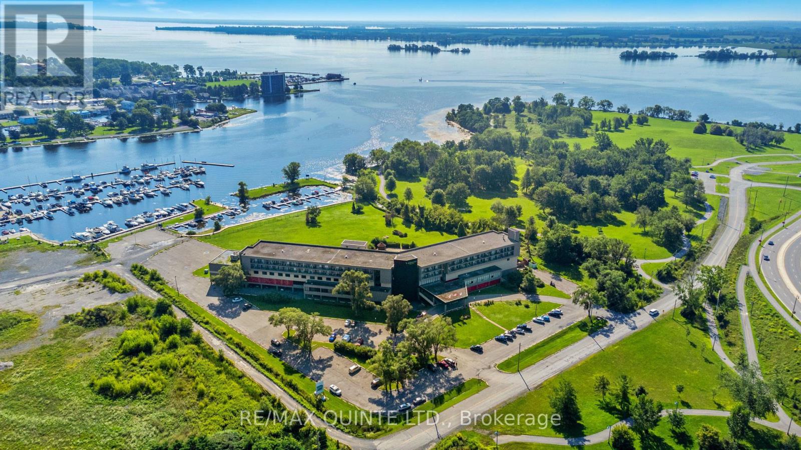 Park - 11 Bay Bridge Road, Belleville, Ontario  K8P 3P6 - Photo 19 - X12654628