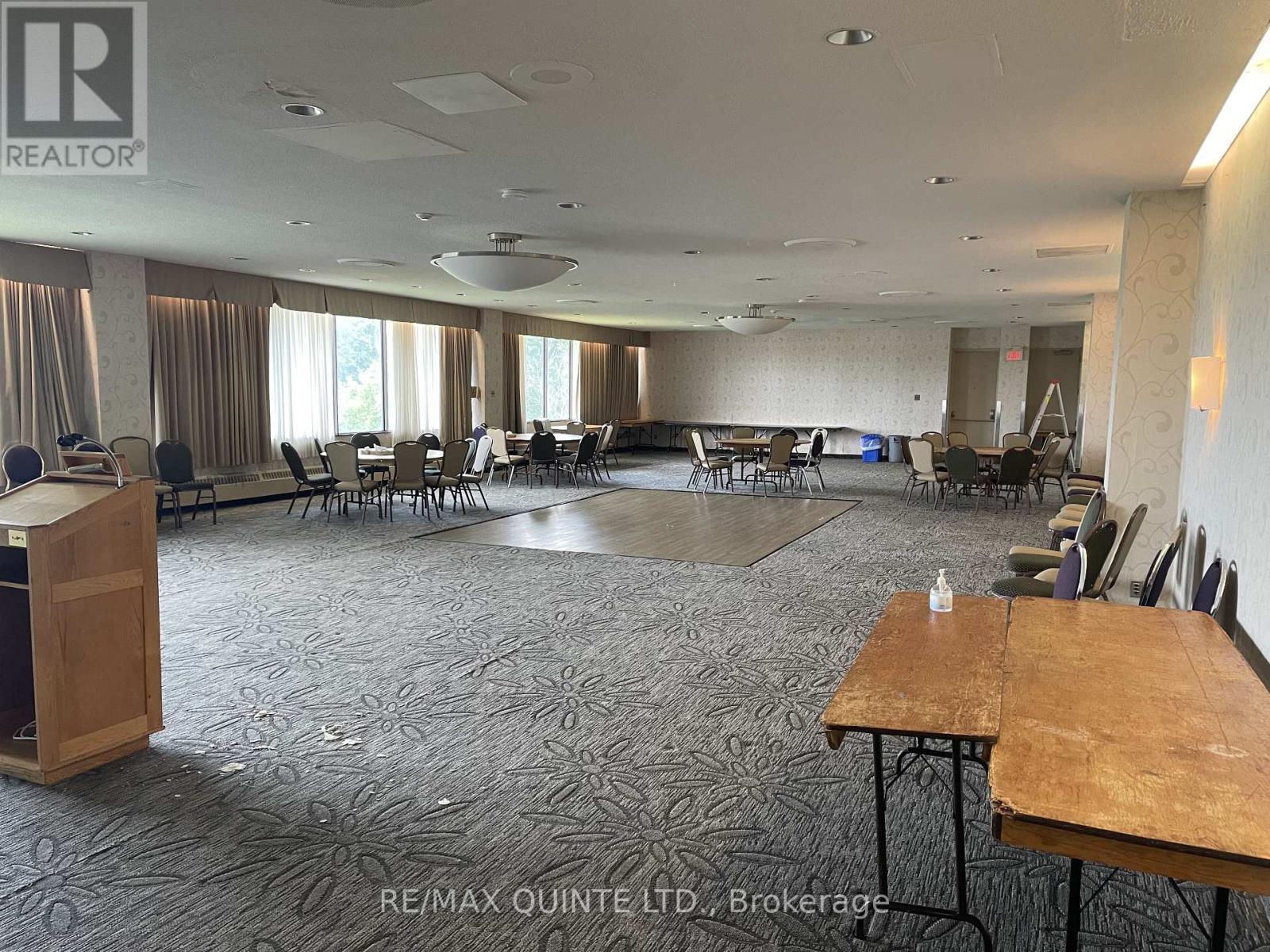 Park - 11 Bay Bridge Road, Belleville, Ontario  K8P 3P6 - Photo 26 - X12654628