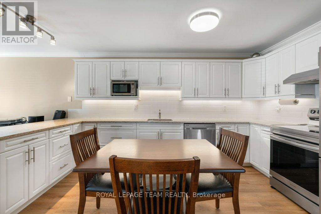 621 St Lawrence Street, Prescott, Ontario  K0E 1T0 - Photo 7 - X12654602