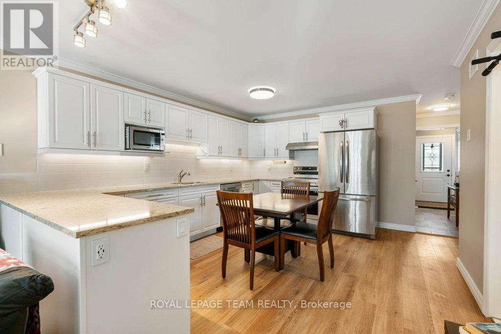 621 St Lawrence Street, Prescott, Ontario  K0E 1T0 - Photo 8 - X12654602