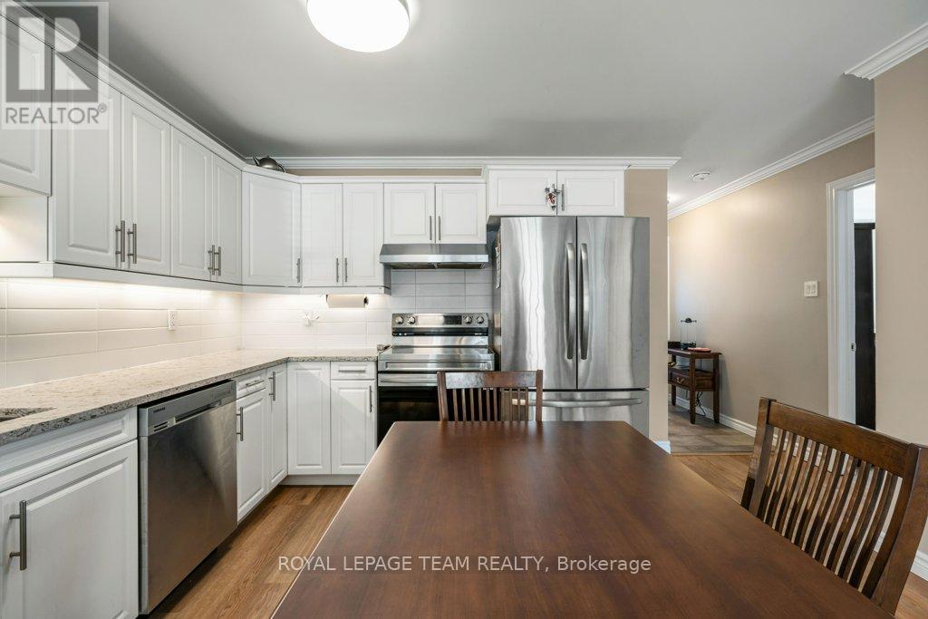 621 St Lawrence Street, Prescott, Ontario  K0E 1T0 - Photo 9 - X12654602