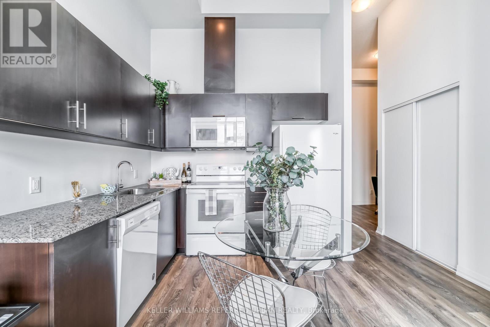 Lph2802 - 30 Meadowglen Place, Toronto, Ontario  M1G 0A6 - Photo 13 - E12654598