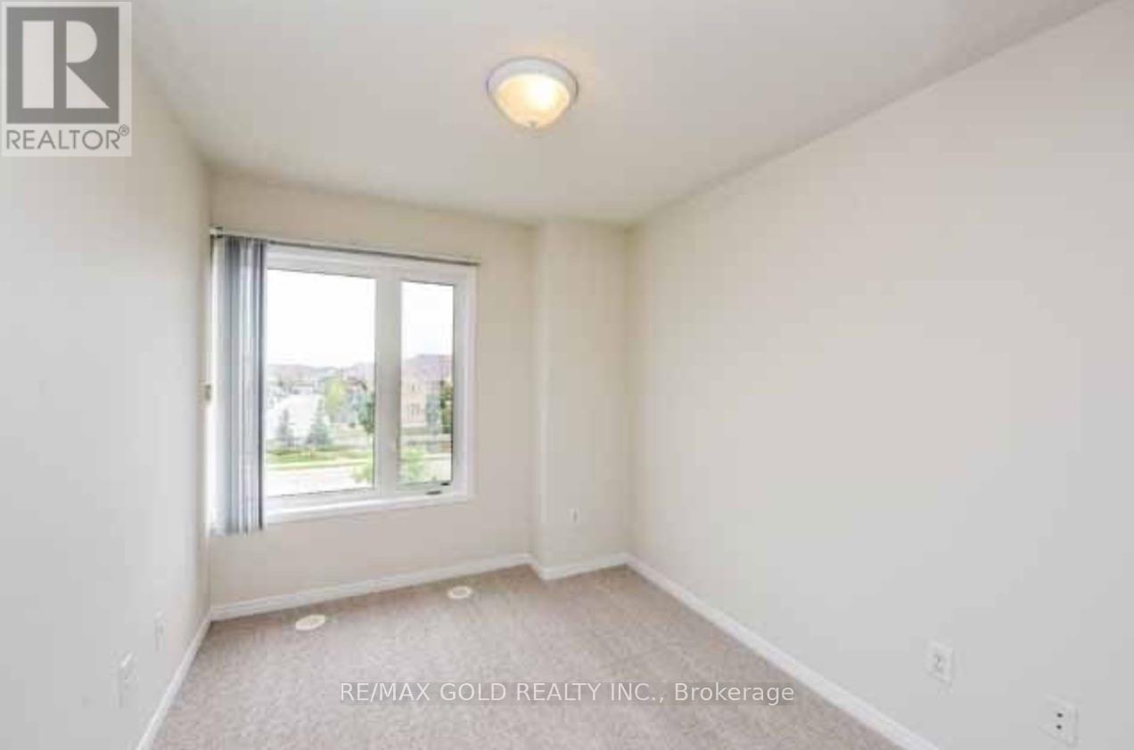 37 - 60 Fairwood Circle, Brampton, Ontario  L7T 2B6 - Photo 11 - W12654596
