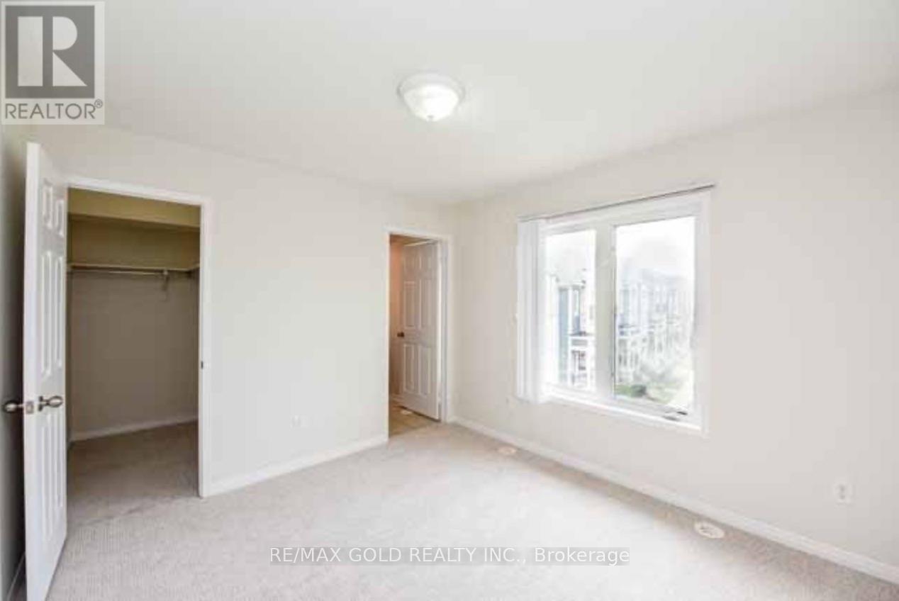 37 - 60 Fairwood Circle, Brampton, Ontario  L7T 2B6 - Photo 15 - W12654596