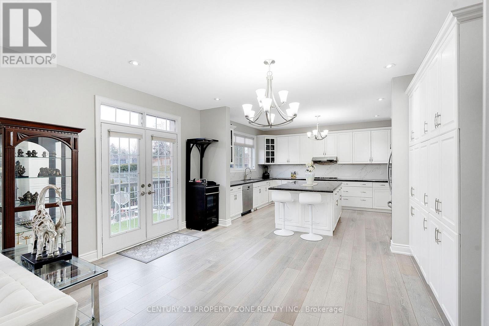 4 Champion Court, Brampton, Ontario  L6Y 5G9 - Photo 19 - W12654600