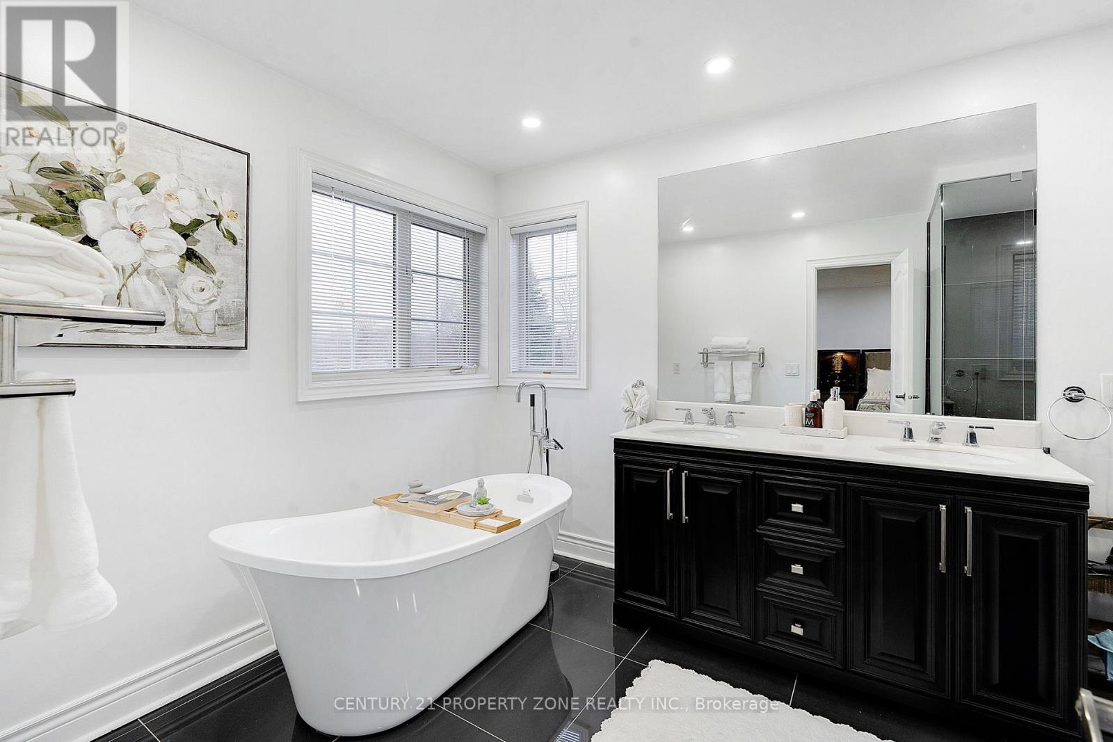 4 Champion Court, Brampton, Ontario  L6Y 5G9 - Photo 33 - W12654600