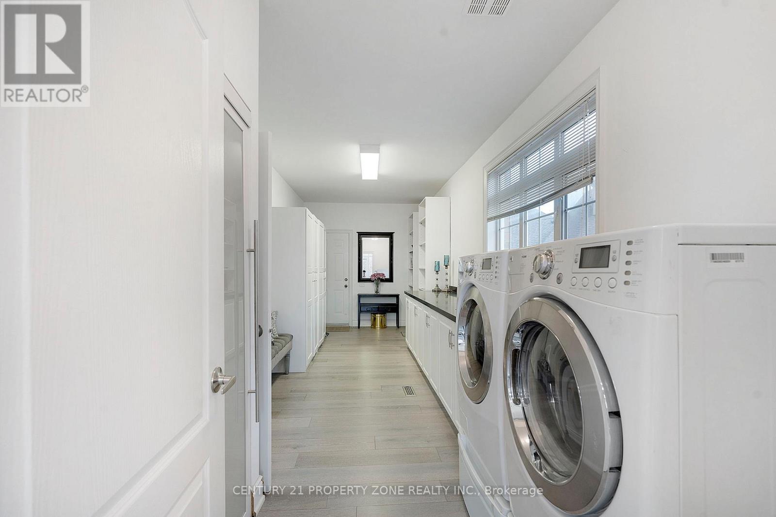 4 Champion Court, Brampton, Ontario  L6Y 5G9 - Photo 35 - W12654600