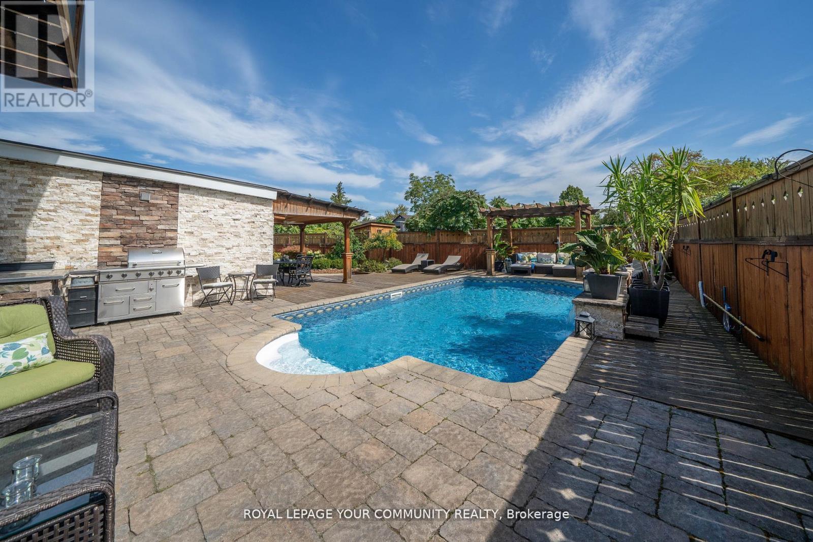 8065 Kipling Avenue, Vaughan, Ontario  L4L 2A2 - Photo 23 - N12654640