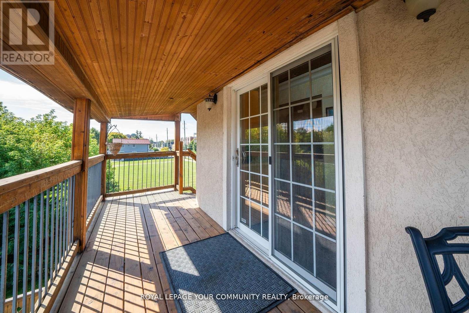 8065 Kipling Avenue, Vaughan, Ontario  L4L 2A2 - Photo 31 - N12654640