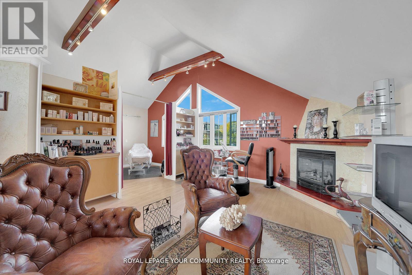 8065 Kipling Avenue, Vaughan, Ontario  L4L 2A2 - Photo 35 - N12654640