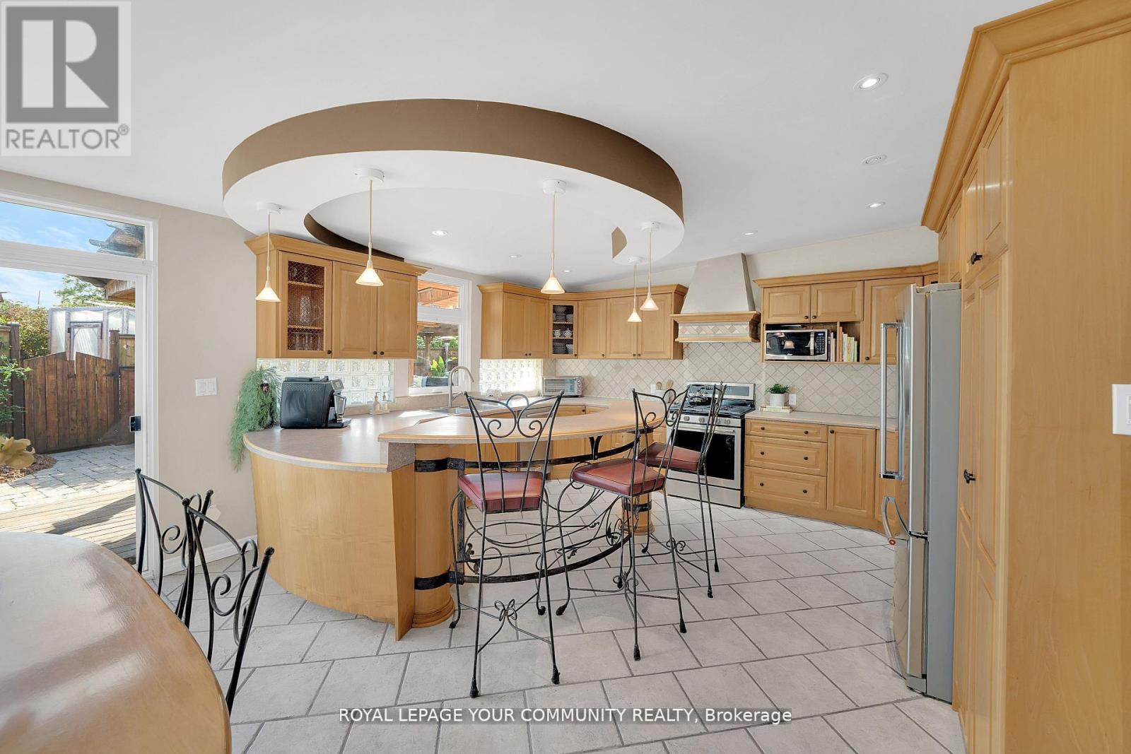 8065 Kipling Avenue, Vaughan, Ontario  L4L 2A2 - Photo 8 - N12654640