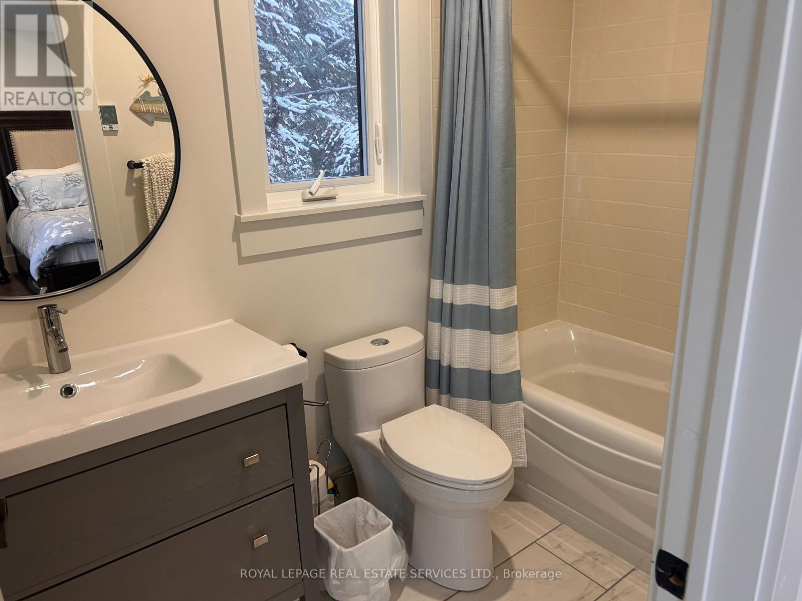 4 Crescent Road, Strong, Ontario  P0A 1Z0 - Photo 37 - X12649998