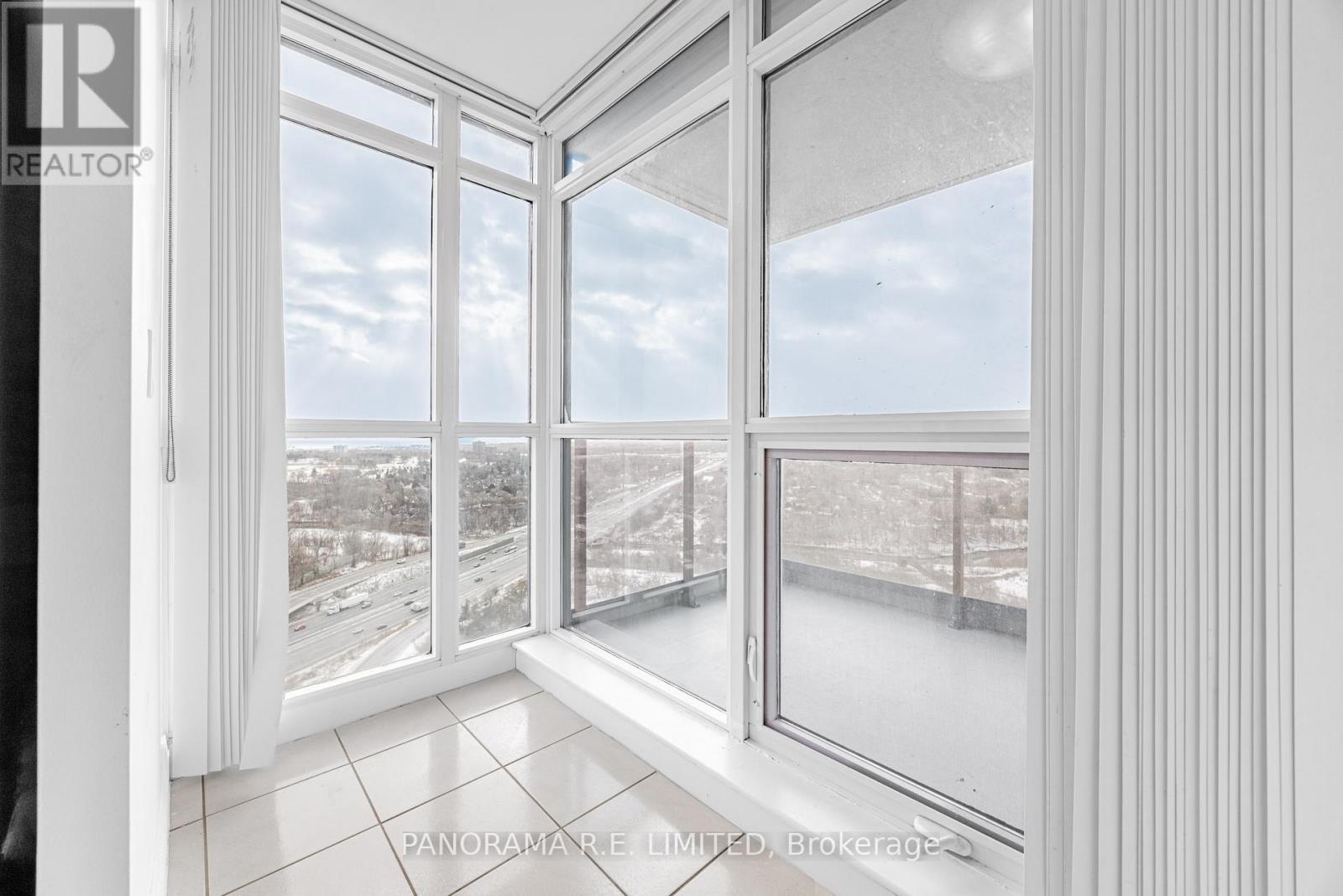 2909 - 225 Sherway Gardens Road, Toronto, Ontario  M9C 0A3 - Photo 10 - W12654646