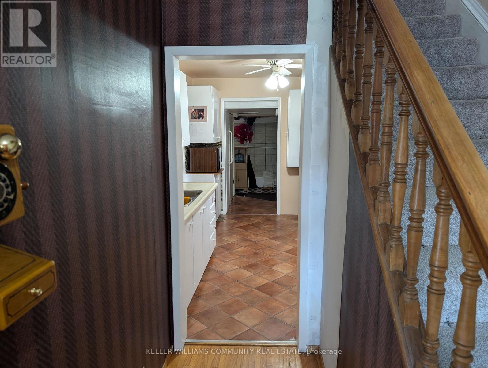 222 London Street, Peterborough, Ontario  K9H 2Y9 - Photo 11 - X12654650