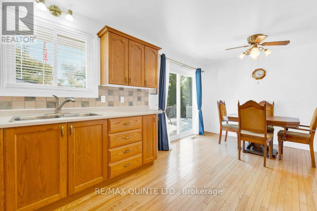 53 Water Street, Quinte West, Ontario  K8V 4M1 - Photo 16 - X12654682