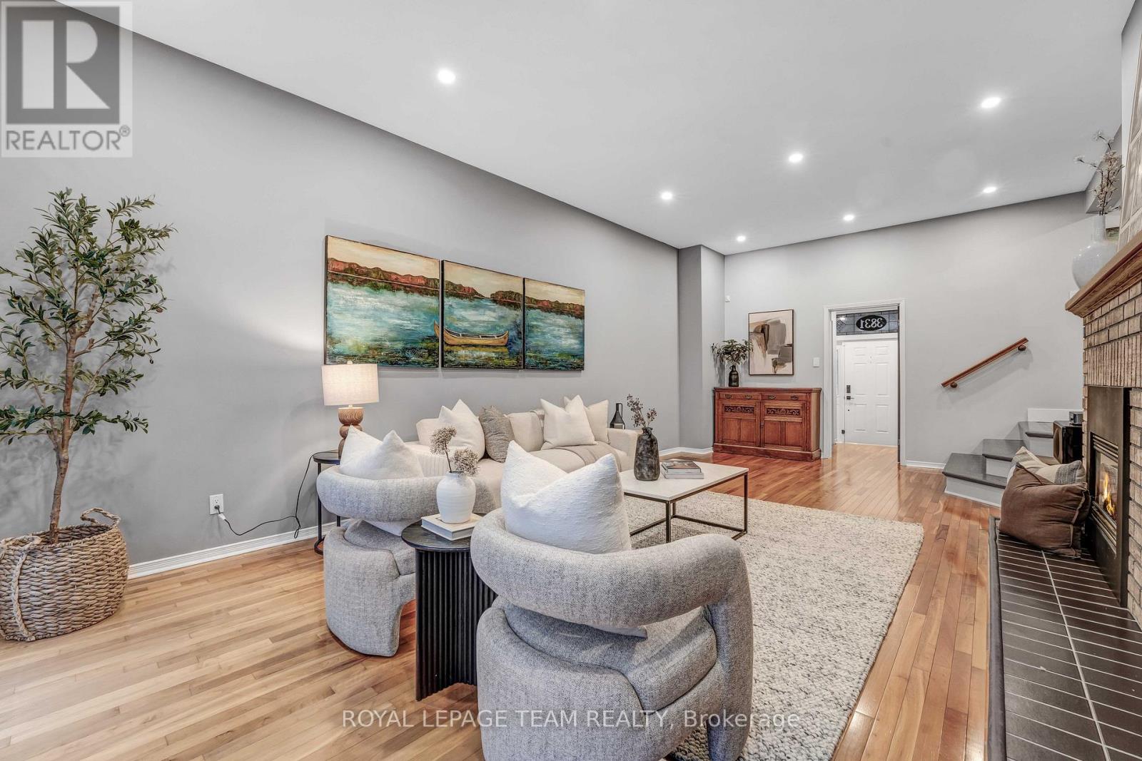 3831 Autumnwood Street, Ottawa, Ontario  K1T 2G9 - Photo 10 - X12654656