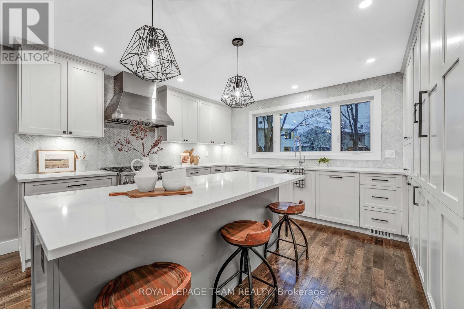 3831 Autumnwood Street, Ottawa, Ontario  K1T 2G9 - Photo 21 - X12654656