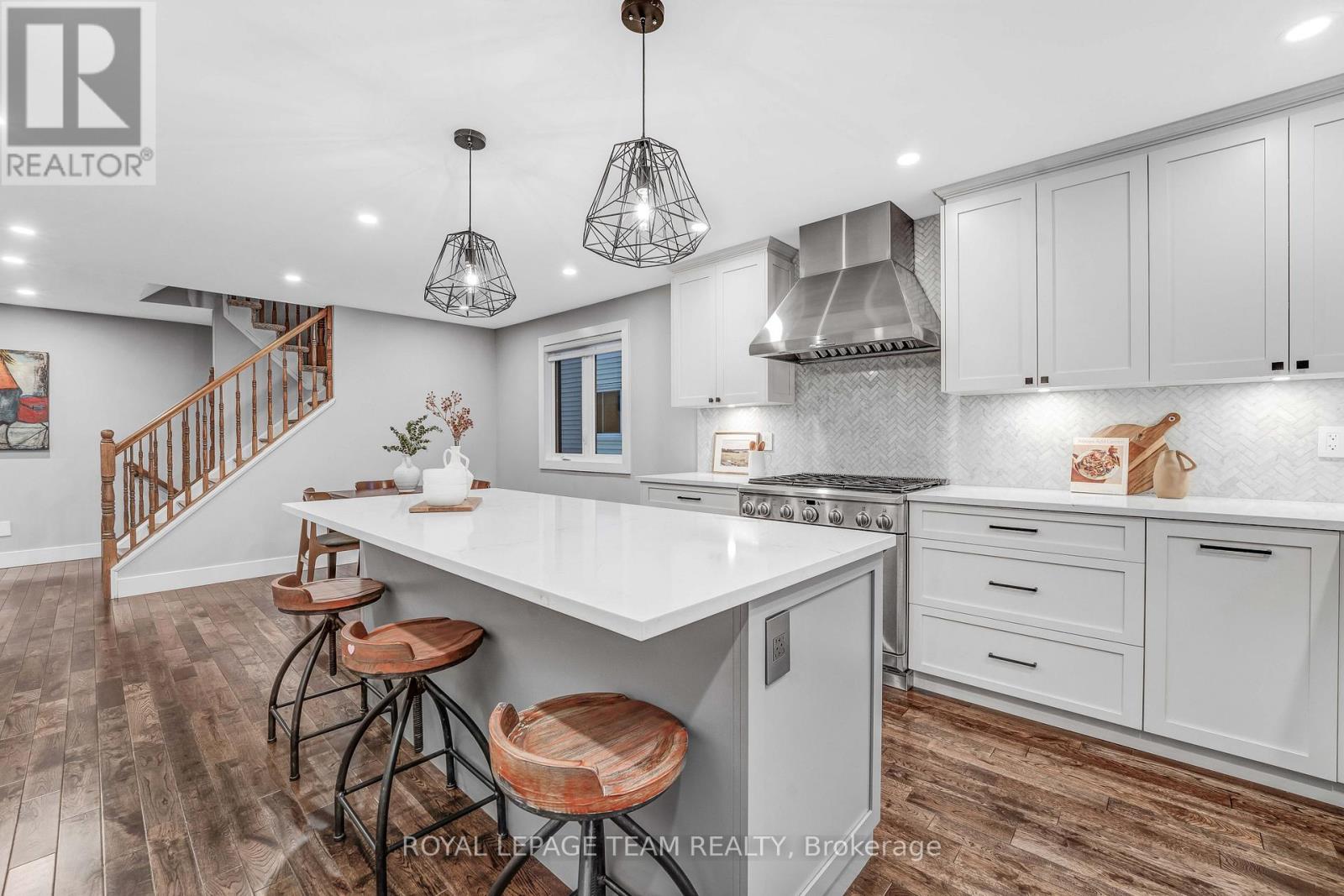 3831 Autumnwood Street, Ottawa, Ontario  K1T 2G9 - Photo 22 - X12654656