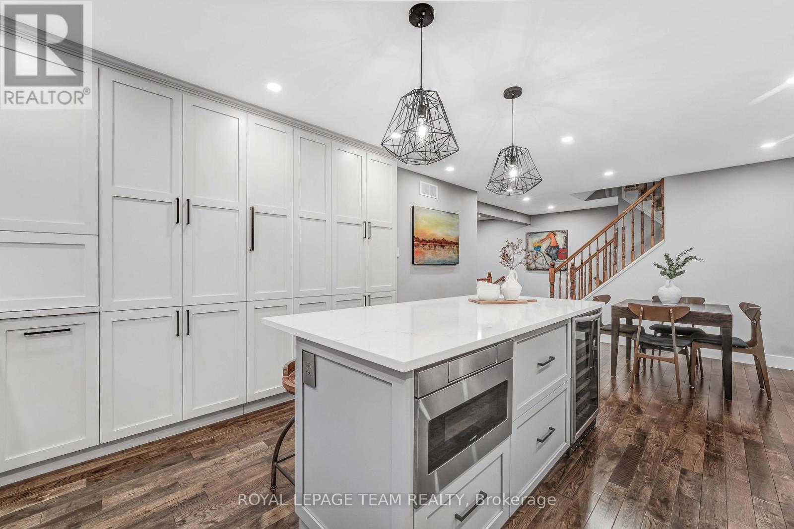 3831 Autumnwood Street, Ottawa, Ontario  K1T 2G9 - Photo 23 - X12654656